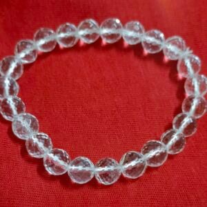 Clear Quartz bracelet (8mm diamond cut)